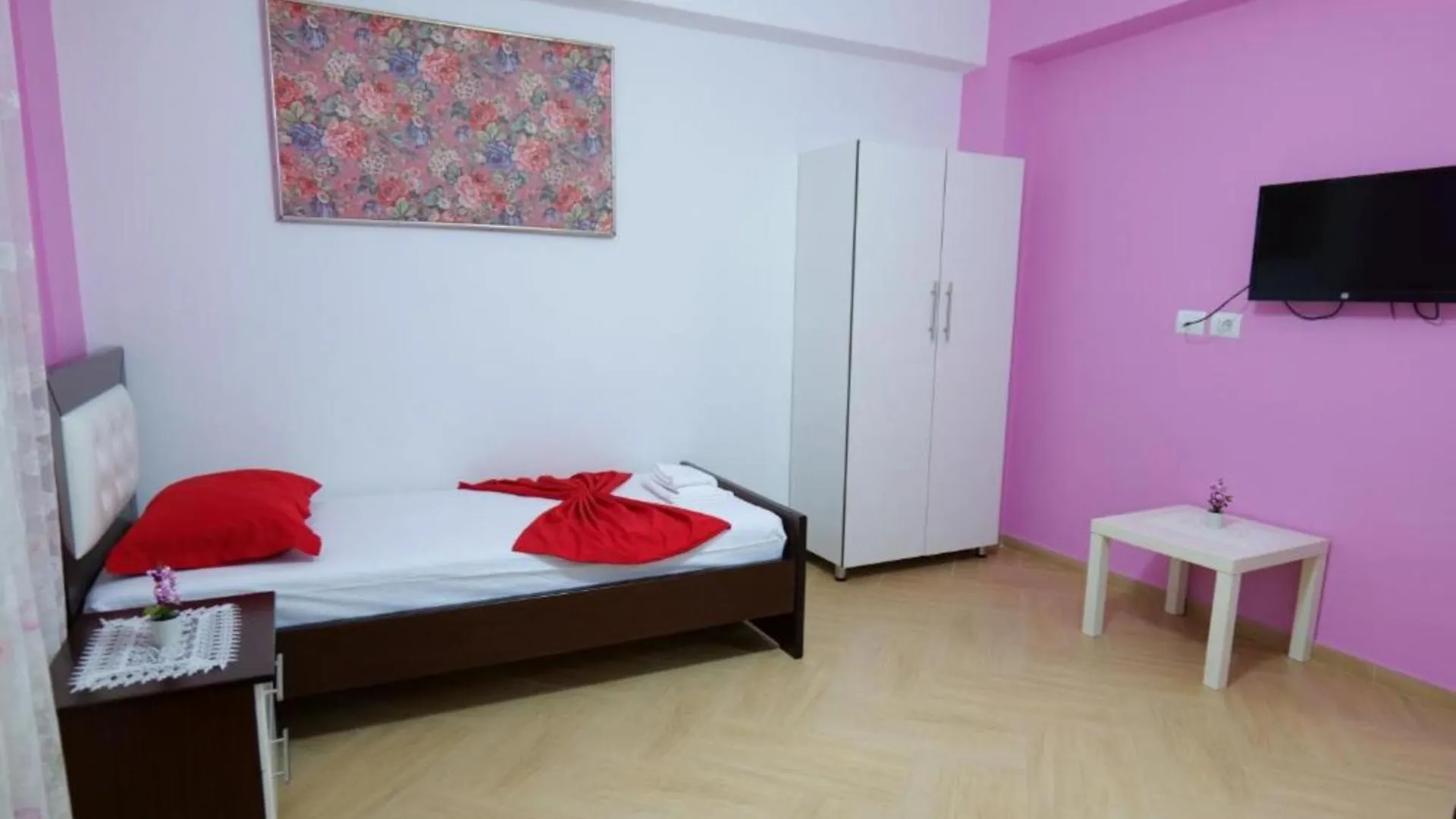 Sunborn Apartments Ksamil