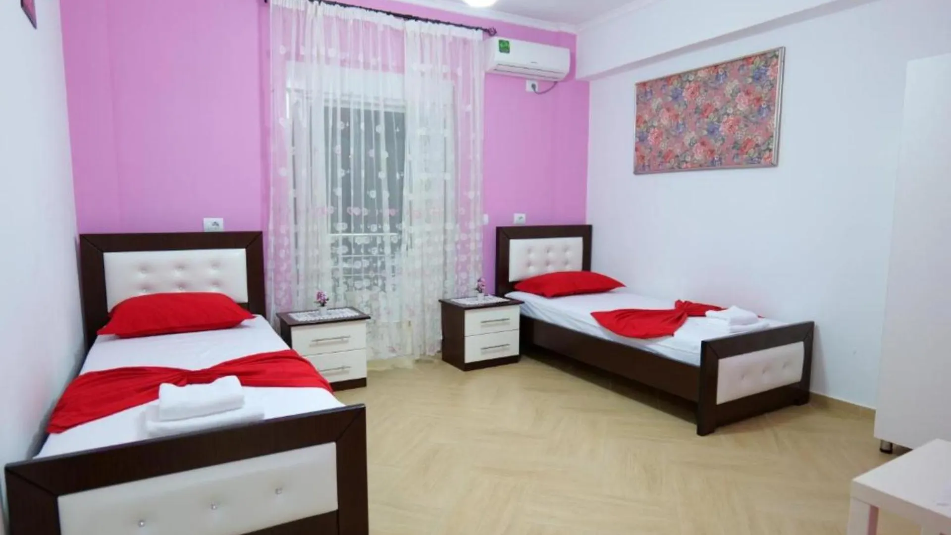 Sunborn Apartments Ksamil