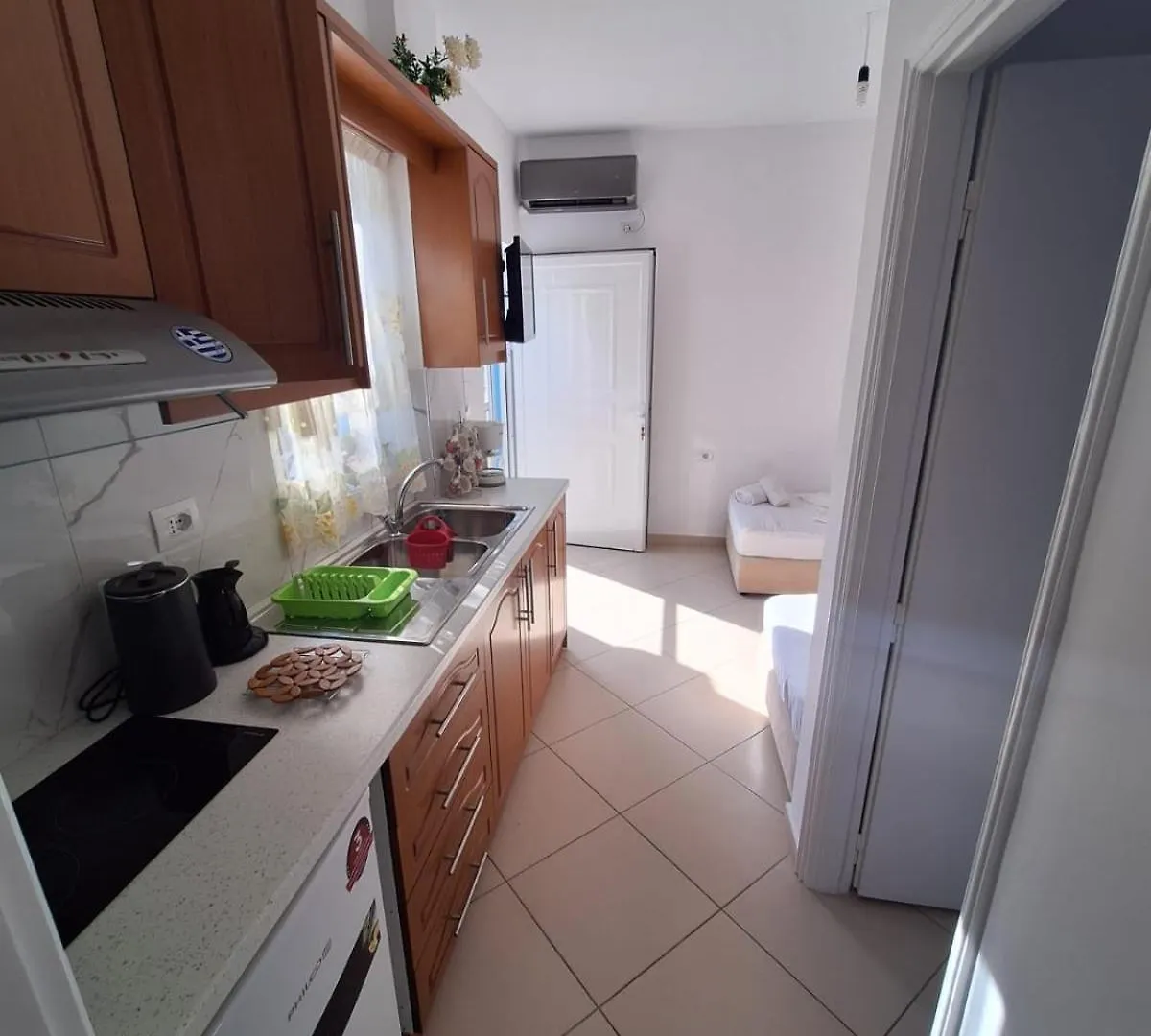 Sunborn Apartments Ksamil 0*,